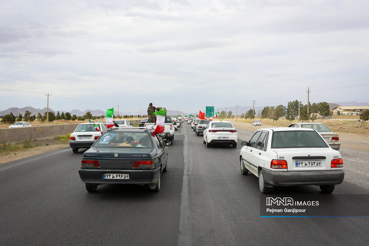 کاروان خودرویی بازدید از معجزه مهیار