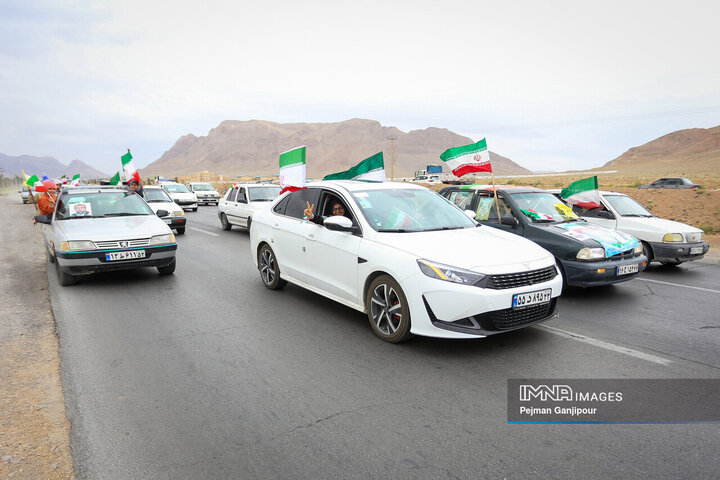 کاروان خودرویی بازدید از معجزه مهیار