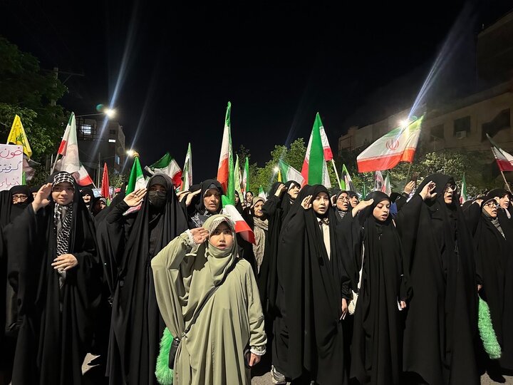 موج هفتادوهشتم حضور مردم انقلابی مشهد در خیابان‌ها