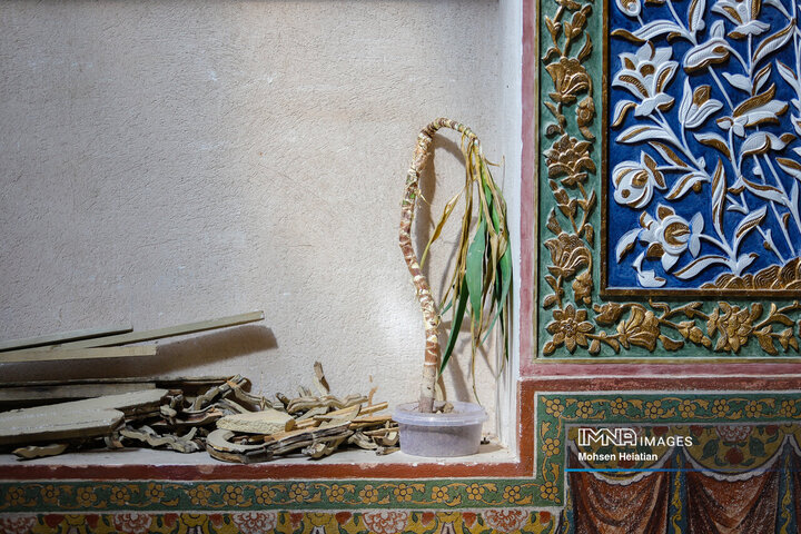 بازدید خبرنگاران خارجی از اماکن آسیب‌دیده جنگ رمضان