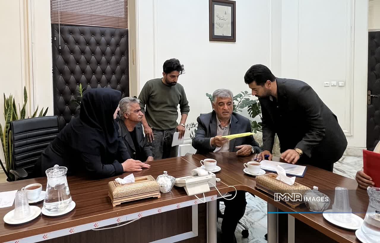 بررسی ۱۰ مطالبه مردمی در اولین کمیته نظارتی سالجاری منطقه ۲ اصفهان