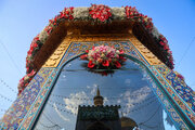 گل‌آرایی حرم مطهر رضوی