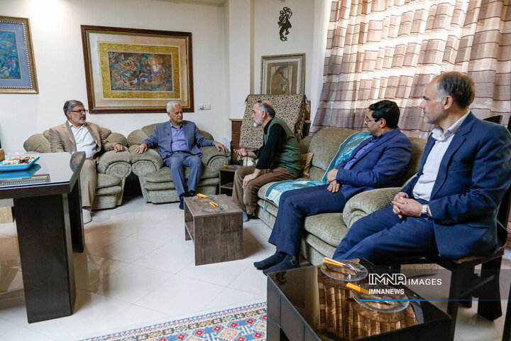 دیدار شهردار اصفهان با استاد «مجید صادق‌زاده»