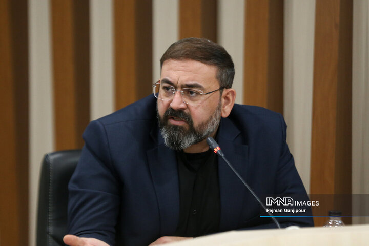 جلسه کمیسیون هوشمندسازی و حمل‌و‌نقل شهری شورای شهر اصفهان