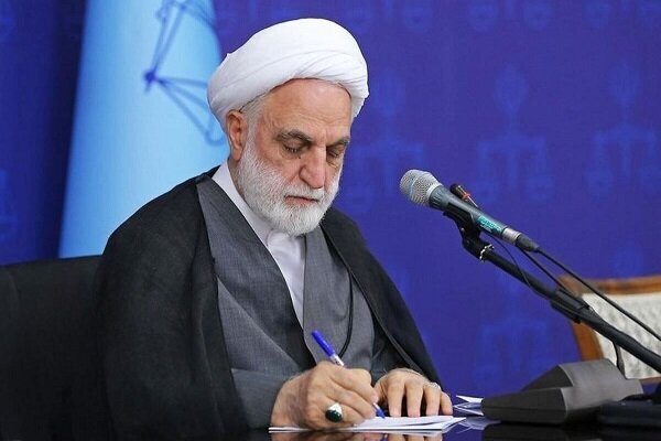 غربی‌ها هنوز از درک قدرت ایمان و اراده ملت ایران عاجزند