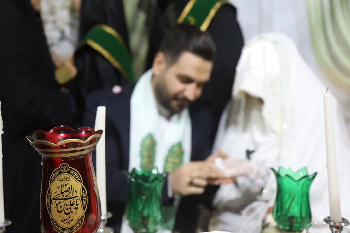 نخستین جشن عقد خادمیاران رضوی در چهارباغ اصفهان برگزار شد
