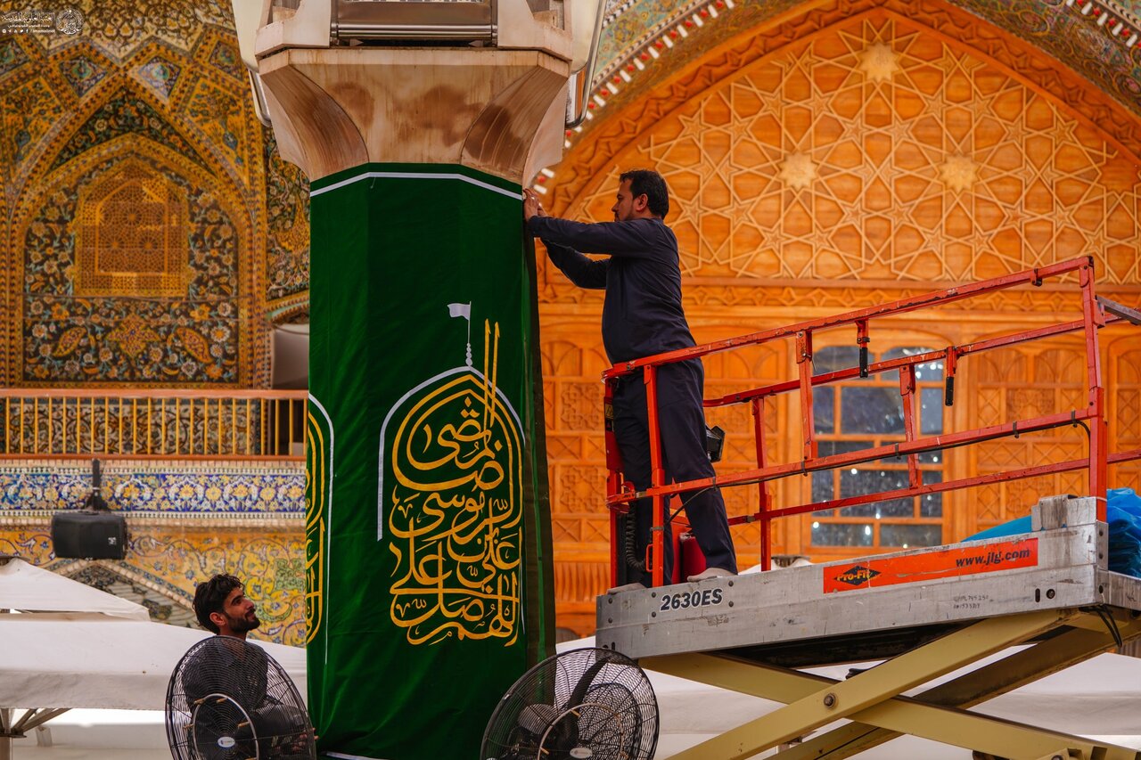 نجف در تب‌وتاب میلاد رضوی؛ صحن امیرالمؤمنین (ع) لبریز از سرور