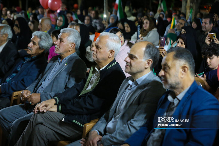 جشن میلاد امام رضا(ع) در مجموعه ناژوان اصفهان