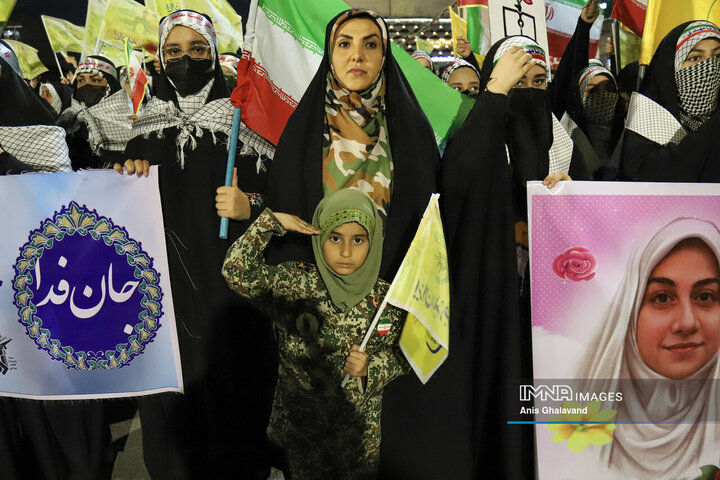 پنجاه‌ونهمین شب حماسه حضور اهوازی ها در شب میلاد امام رضا (ع)