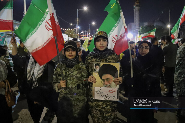 پنجاه‌ونهمین شب حماسه حضور اهوازی ها در شب میلاد امام رضا (ع)