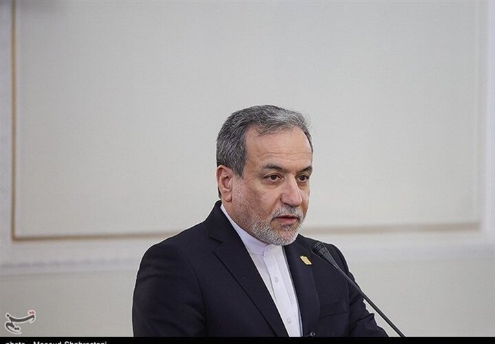 به‌کار بردن هر نام دیگری به جای هرمز، بی‌تردید اشتباه است