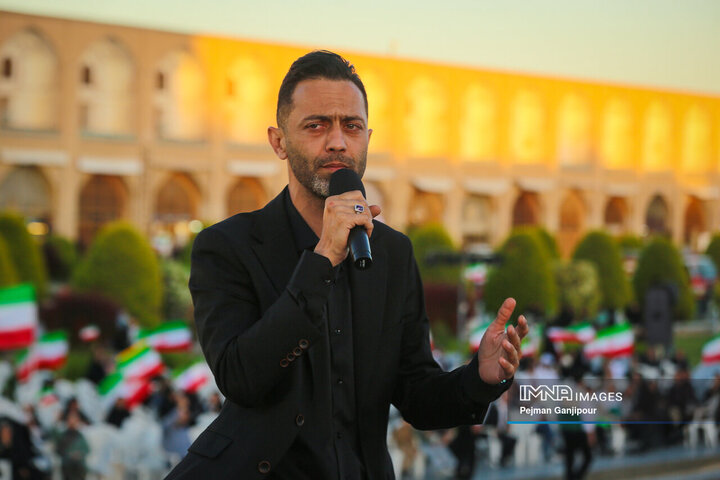 اجتماع خادمیاران رضوی در اصفهان