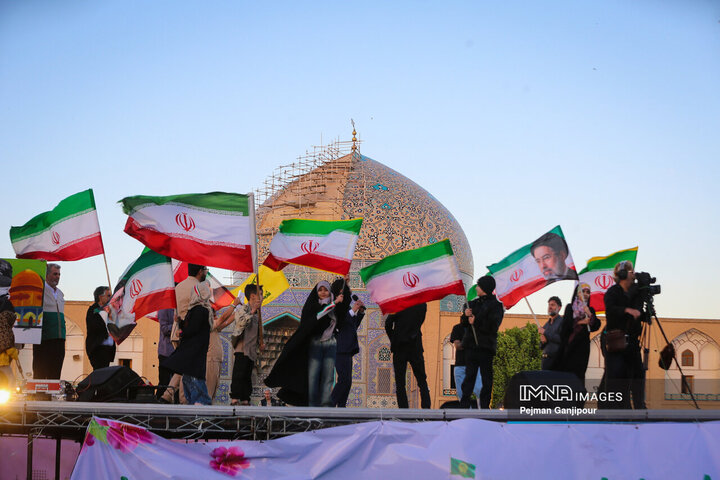 اجتماع خادمیاران رضوی در اصفهان