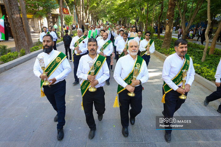 اجتماع خادمیاران رضوی در اصفهان