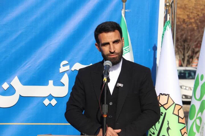 آشفتگی منظر شهری زیر سایه تعدد بنرها؛ بازنگری در سیاست تبلیغات محیطی ضروری است