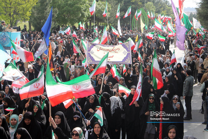 رزمایش جانفدای کرمانشاهیان ایران امام رضایی