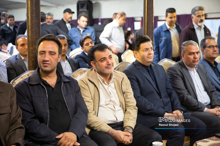 گرامیداشت روز کارگر در اتوبوسرانی