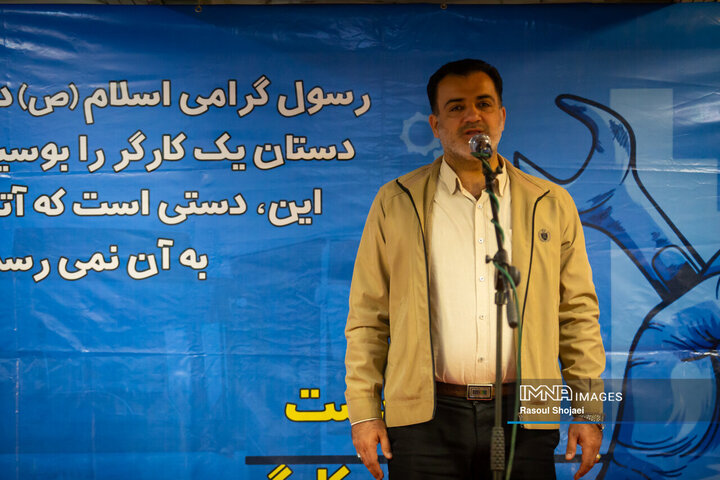 گرامیداشت روز کارگر در اتوبوسرانی