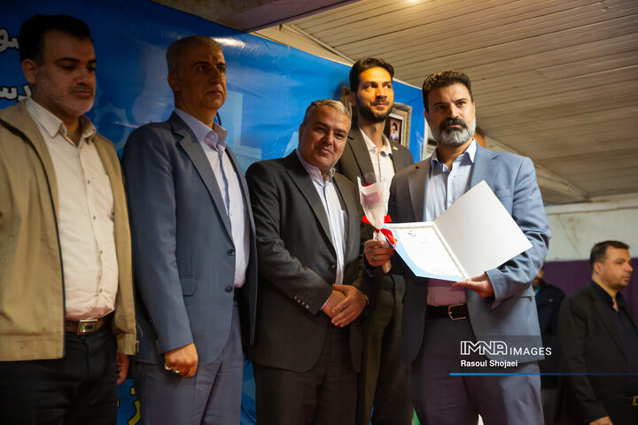 گرامیداشت روز کارگر در اتوبوسرانی