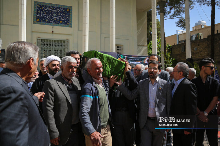 مراسم تشییع استاد «رضا صنیع‌زاده»