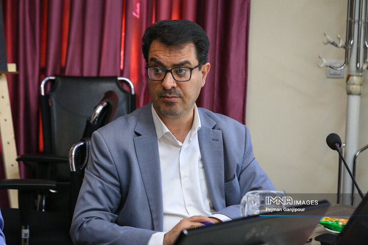 جلسه شورای نوآوری شهرداری و سیاست‌گذاری باشگاه شهراندیشان