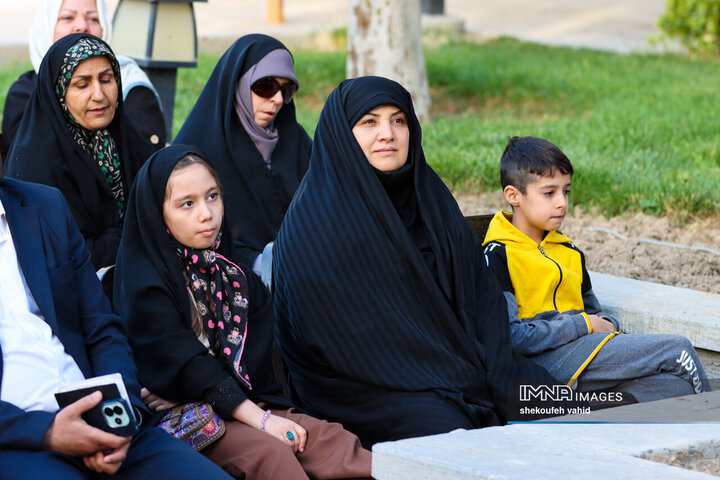 آیین افتتاح کانون خادمیاران رضوی مجموعه فرهنگی تخت فولاد