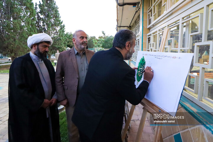 آیین افتتاح کانون خادمیاران رضوی مجموعه فرهنگی تخت فولاد