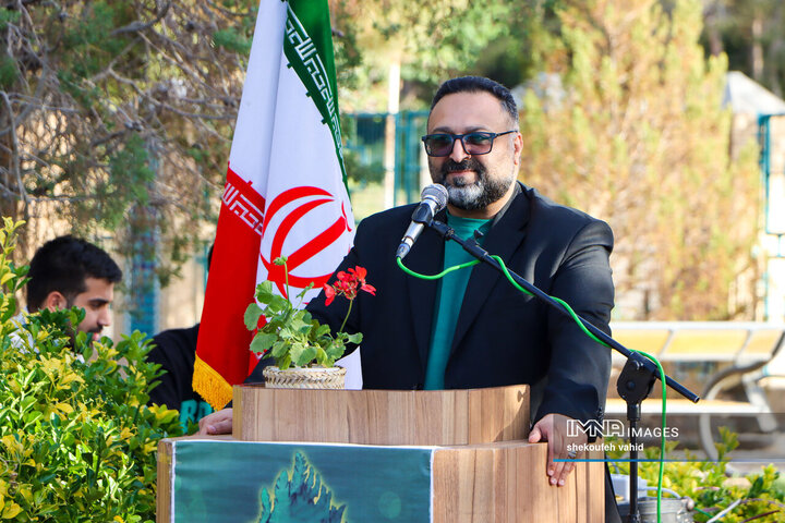 آیین افتتاح کانون خادمیاران رضوی مجموعه فرهنگی تخت فولاد