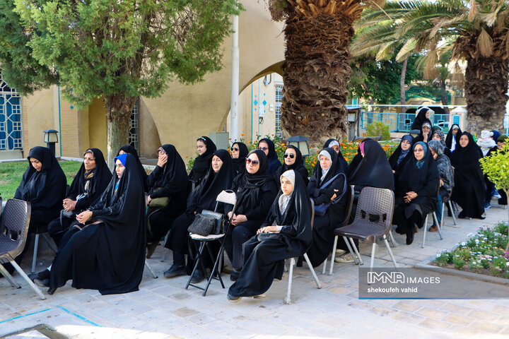 آیین افتتاح کانون خادمیاران رضوی مجموعه فرهنگی تخت فولاد