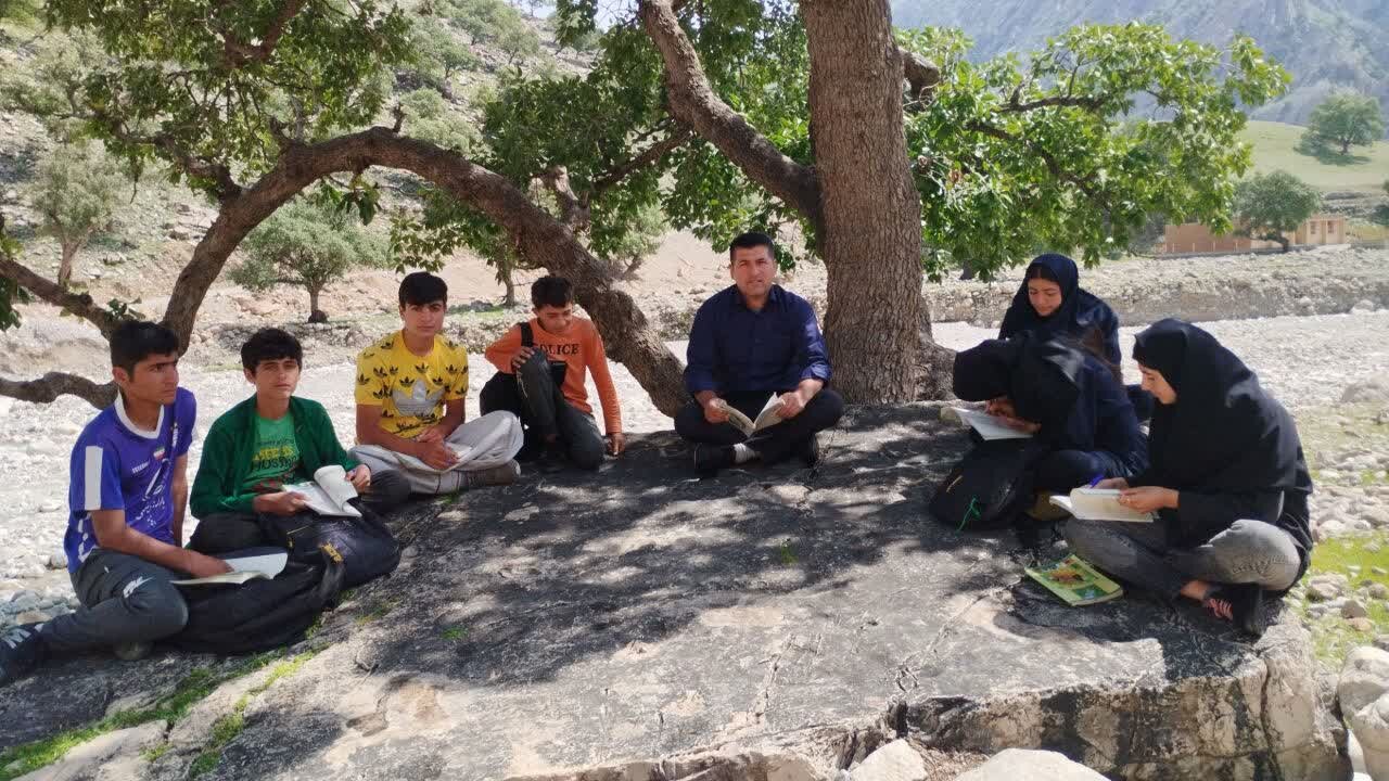 قلمهایی که تاریخ را میسازند