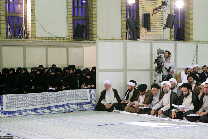 جلسات درس خارج فقه رهبر شهید انقلاب اسلامی