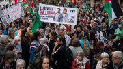 خروش اسپانیایی‌ها علیه بازداشت غیرقانونی فعالان «ناوگان صمود» توسط رژیم صهیونیستی