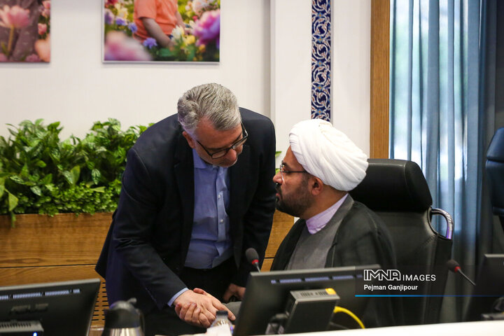 جلسه علنی شورای شهر اصفهان