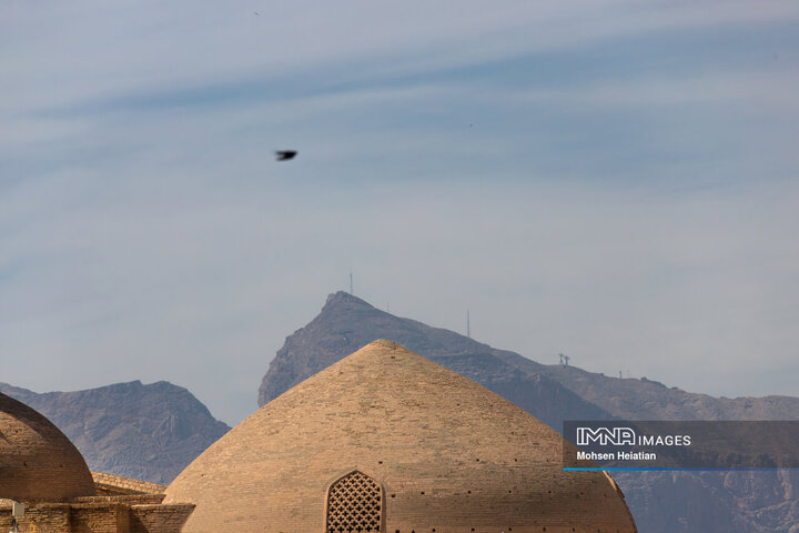 خط آسمان اصفهان