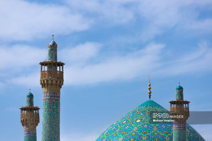 خط آسمان اصفهان