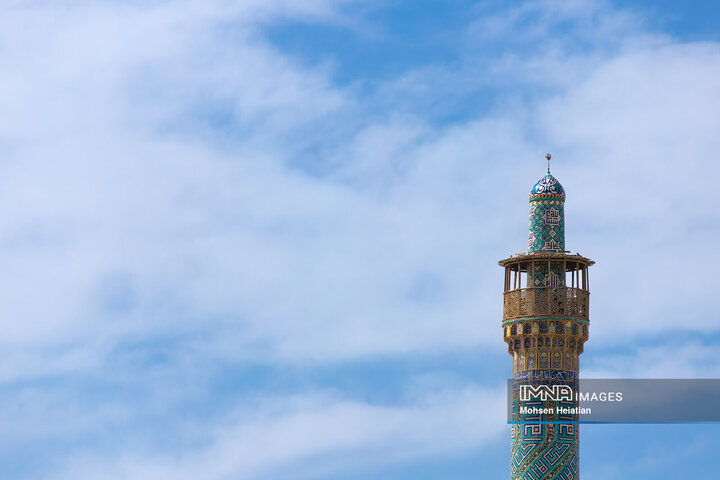 خط آسمان اصفهان