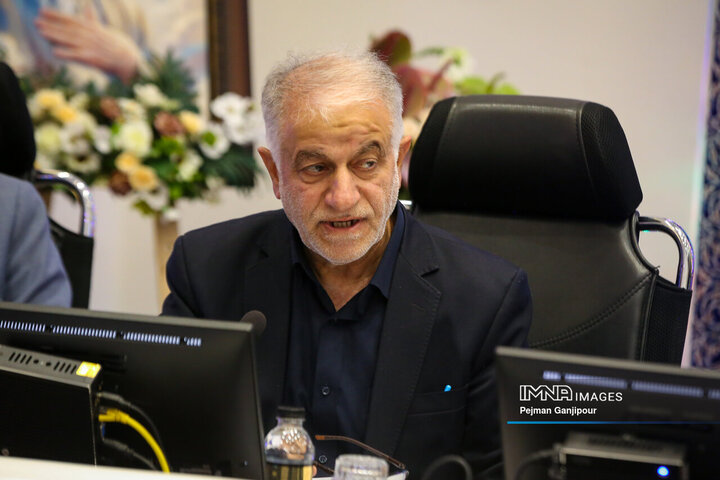 نشست مشترک کمیسیون امور داخلی کشور و شوراهای مجلس شورای اسلامی، استانداری، شورای اسلامی شهر و مدیریت شهری اصفهان