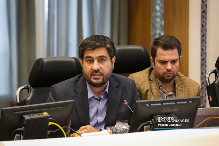 نشست مشترک کمیسیون امور داخلی کشور و شوراهای مجلس شورای اسلامی، استانداری، شورای اسلامی شهر و مدیریت شهری اصفهان