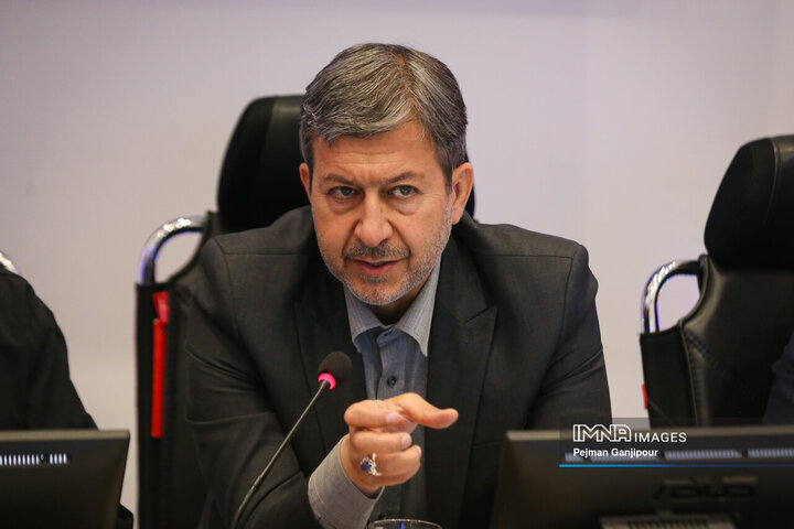 نشست مشترک کمیسیون امور داخلی کشور و شوراهای مجلس شورای اسلامی، استانداری، شورای اسلامی شهر و مدیریت شهری اصفهان