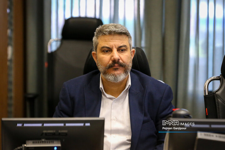 صحن علنی مجلس تعطیل است، اما کمیسیون‌ها فعال هستند