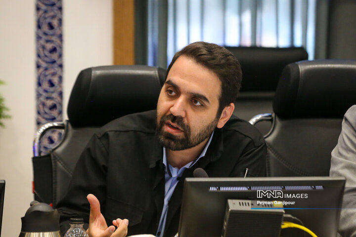 نشست مشترک کمیسیون امور داخلی کشور و شوراهای مجلس شورای اسلامی، استانداری، شورای اسلامی شهر و مدیریت شهری اصفهان