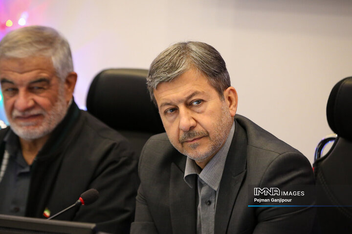 نشست مشترک کمیسیون امور داخلی کشور و شوراهای مجلس شورای اسلامی، استانداری، شورای اسلامی شهر و مدیریت شهری اصفهان