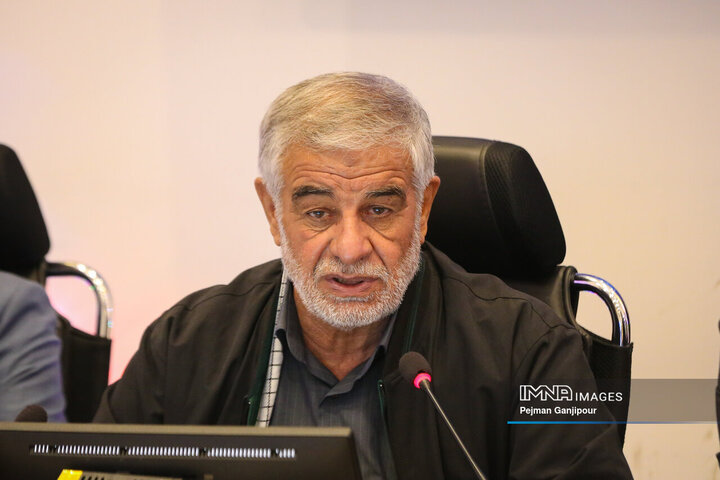 مسئولان کشور نباید از ظرفیت شوراهای اسلامی غافل شوند