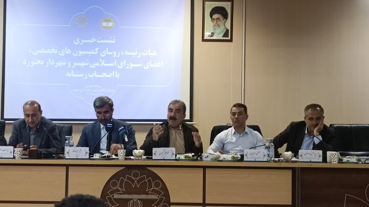 احتمال تاخیر در اجرای بعضی پروژه‌های شهری بجنورد به علت جنگ تحمیلی
