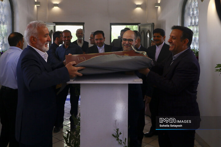 گنج پنهان دروازه قرآن شیراز