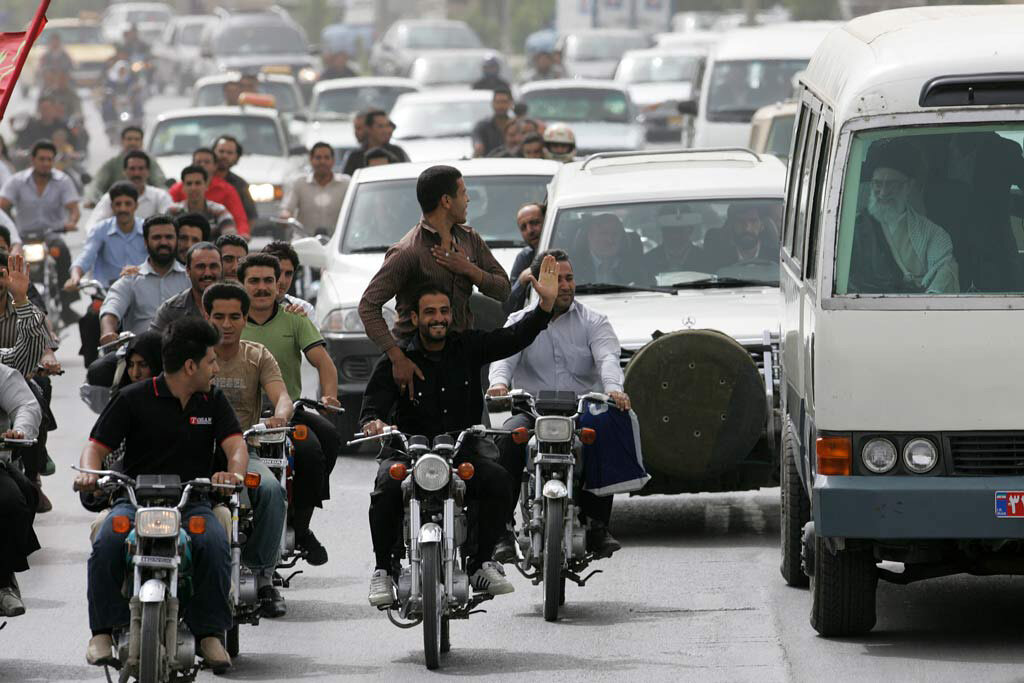 شیراز از رد قدمهای تو سبز است