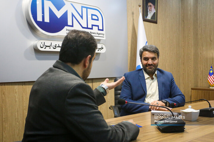 حضور مدیرکل بیمه سلامت استان اصفهان در خبرگزاری ایمنا