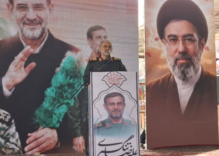 شهید تنگسیری الگوی مقاومت در آب‌های آزاد بود/ خون‌بهای فرمانده، نابودی مستکبران است
