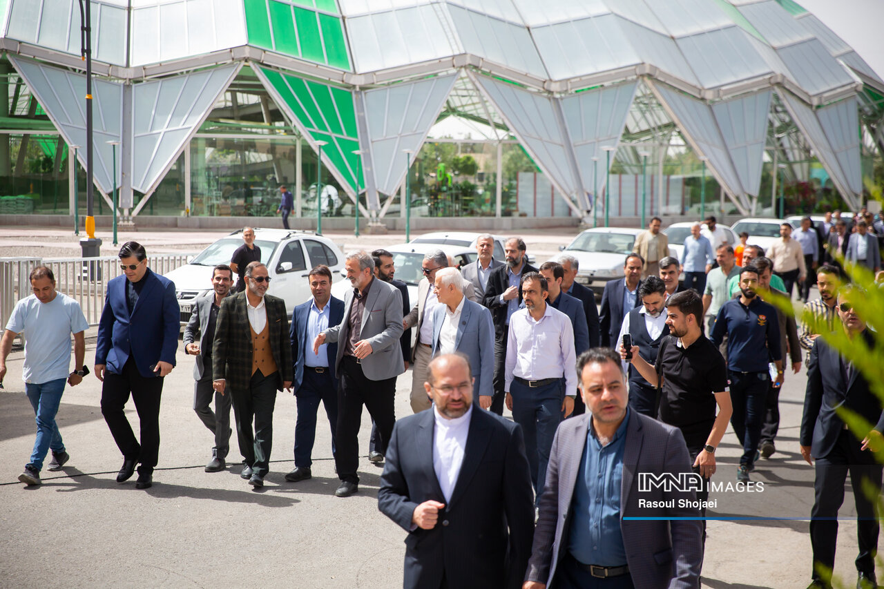 از آب تا خورشید؛ باغ ارغوان الگوی نوین زیست‌پذیری اصفهان