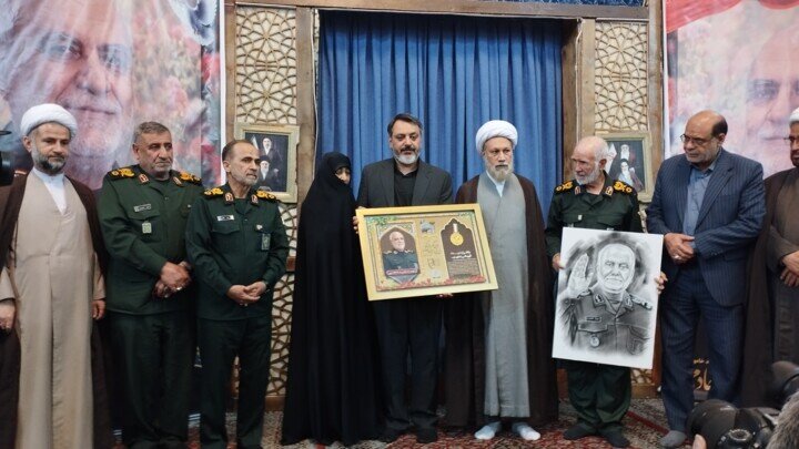 ابرقدرت واقعی، ملت ایران است